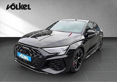 Audi RS3 2.5 TFSI-VMAX 290-DYN.PLUS-KERAMIK-PANO-NAVI