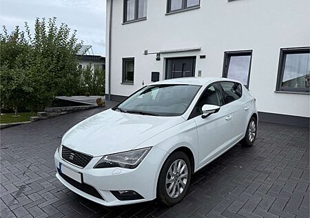 Seat Leon Style 1.4 TSI Top Zustand, Scheckheftgepflegt