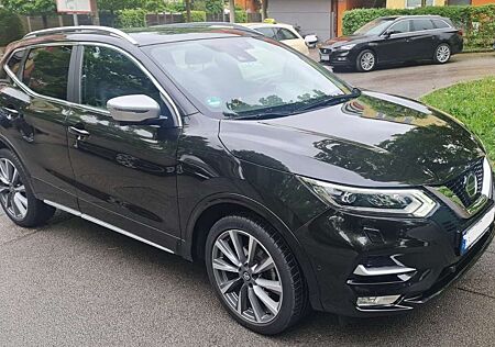 Nissan Qashqai 1.3 DIG-T DCT TEKNA+ PANO LEDER PRO-PILOT