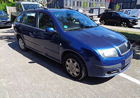 Skoda Fabia 1.2 HTP *Klimaanlage*