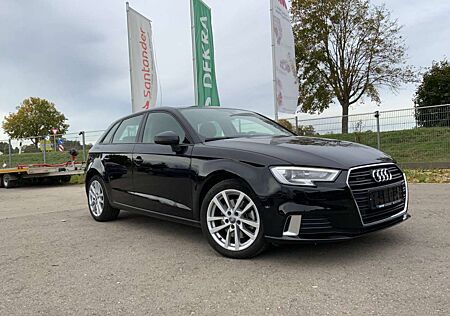 Audi A3 Sportback 40 TDI quattro sport/ Kamera/ DAB