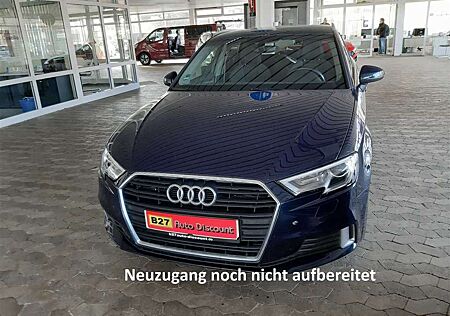 Audi A3 30 TDI Sport AHK+SHZ+PDC