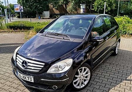 Mercedes-Benz B 180 CDI (245.207)