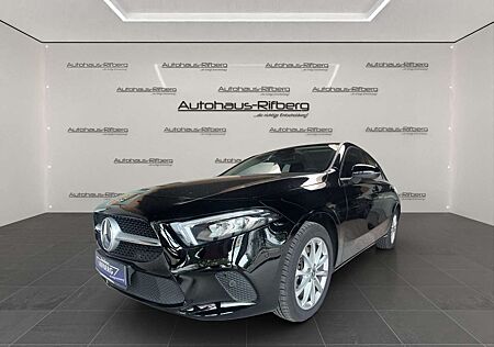 Mercedes-Benz A 250 e 8-G DCT Business LED/17Zoll/Kamera/Navi