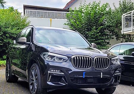 BMW X3 M M40i live Cockpit Panoramadach