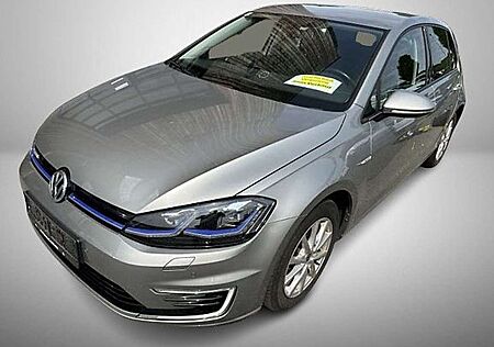 VW Golf Volkswagen 36 kWh Elektro*Wärmepumpe*RFK*CCS*LED*ACC*