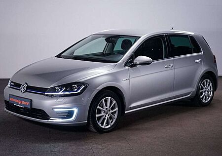 VW Golf Volkswagen 36 kWh Elektro*Wärmepumpe*RFK*CCS*LED*ACC*