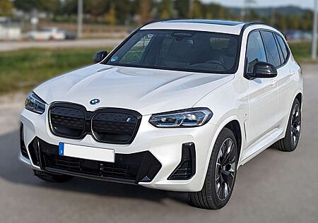 BMW iX3 Impressive AHK/Laser