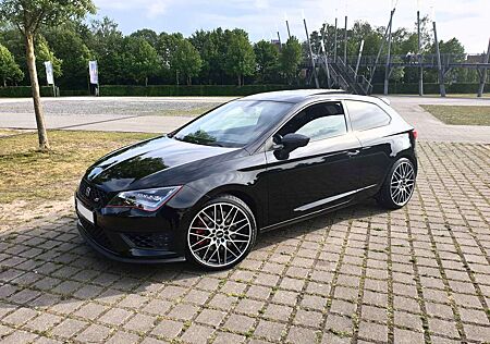 Seat Leon Cupra 265 2.0 TSI DSG *top Zustand*