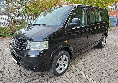 VW T5 Transporter Volkswagen T5 2.5 TDI Bus Shuttle 8 Sitze