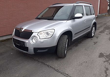 Skoda Yeti 2.0 TDI 140 PS Elegance 4x4 mit abnehmbarer AHK
