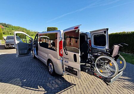 Renault Trafic 2,0 dCi L1H1*behindertengerecht*Selbstf*