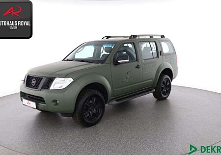 Nissan Pathfinder 2.5 dCi 4WD STANDHEIZ,EX-BUNDESWEHR