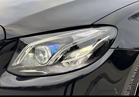 Mercedes-Benz E 220 d 9G-TRONIC AMG Line
