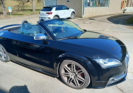 Audi TT 2.0 TFSI TTS Roadster quattro