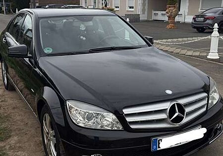 Mercedes-Benz C 180 CGI Automatik BlueEFFICIENCY Avantgarde