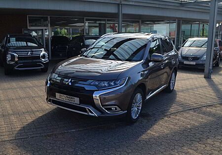 Mitsubishi Outlander PHEV Top 4WD