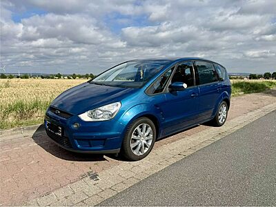 Ford S-Max Titanium