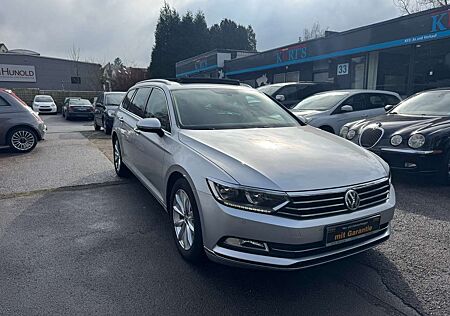 VW Passat Variant Volkswagen Highline/2.0TSI/Leder/Kamera/Pano/Leder