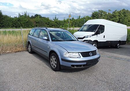 VW Passat Variant Volkswagen 1.6 Comfortline