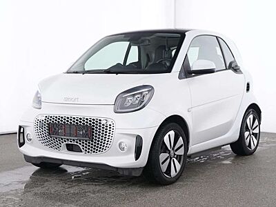 smart forTwo EQ coupe prime EXCLUSIVE:THE WHITE BEAUTY