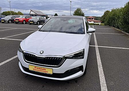 Skoda Scala 1,5 TSI DSG Style 16" Alu LED Kessy