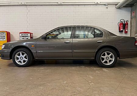 Nissan Maxima 2.0 V6 24V Exclusive