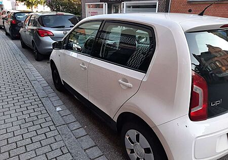 Volkswagen up! EcoFuel BlueMotion Technology cheer