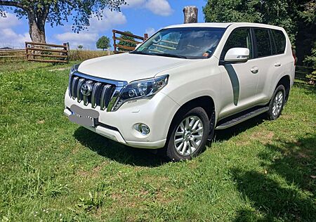 Toyota Land Cruiser 2.8 D-4D Automatik Executive