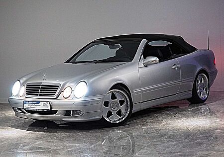 Mercedes-Benz CLK 320 AVANTGARDE*AUTOMATIK*LEDER*NAVI*XENON*