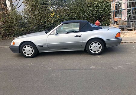 Mercedes-Benz SL 320