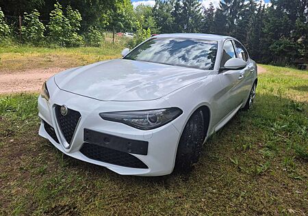 Alfa Romeo Giulia Super