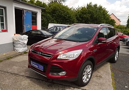 Ford Kuga Titanium Automatik/Navi/Allrad