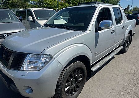Nissan Navara KingCab Business 4X4 AUTOMATIK LEDER NAVI KAMERA