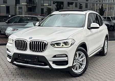 BMW X3 xDr30d ADAPT-LED PANO HUD DRIVINGASS+ KEYLESS