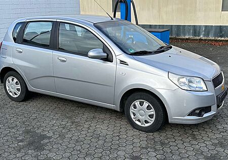 Chevrolet Aveo 1.2 Fließheck 5-Türer Klima