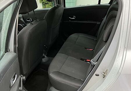 Renault Clio TCe 100 Dynamique