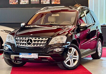 Mercedes-Benz ML 500 Offroadpaket AHK Airmatic Glasdach Comand