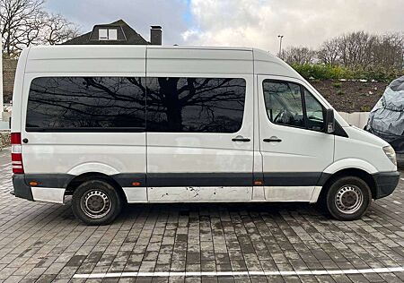 Mercedes-Benz Sprinter 215 CDI 906.613