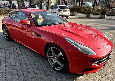 Ferrari FF Rosso Corsa