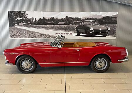 Alfa Romeo Spider Touring 2600
