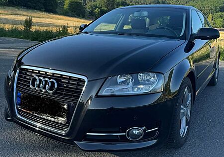 Audi A3 2.0 TDI Sportback DPF Ambiente