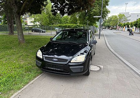 Ford Focus 1.4 16V Trend