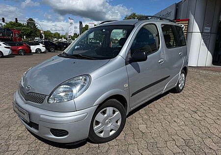 Toyota Yaris Verso 1.3 Sol **VIELE NEUTEILE**