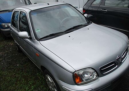 Nissan Micra ! Neu TÜV !