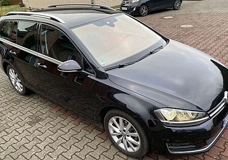 VW Golf Variant Volkswagen Golf VII Variant Diesel 2.0 TDI DSG Highline AHK