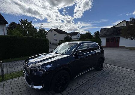 BMW X1 18 i sDrive xLine