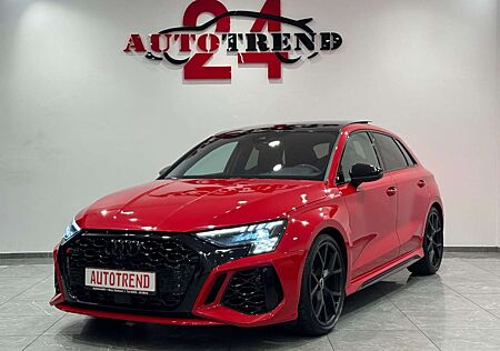 Audi RS3 Sportback 2.5 TFSI quattro PANO+HUD+KAMERA