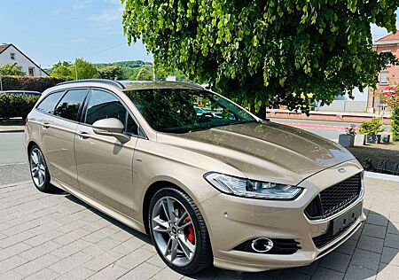 Ford Mondeo Turnier ST-Line