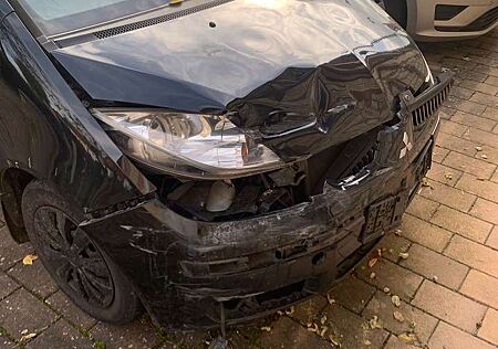 Mitsubishi Colt 1.1 Motion